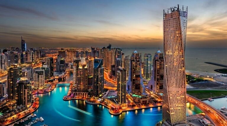 چگونه در سال 2025 در دبی شرکت ثبت کنیم؟
